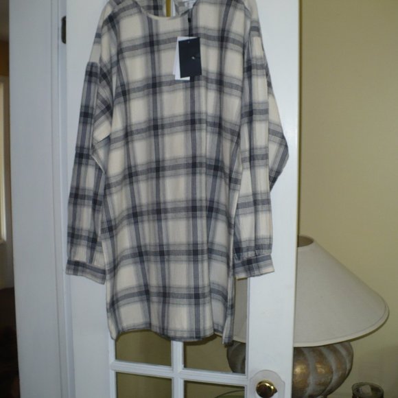 NATIVE YOUTH  DRESS,/TOP  NEW WITH ORIGINAL TAGS, SIZE LARGE - Picture 1 of 3